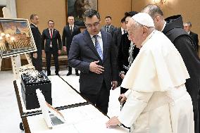 Pope Francis Meets Sadyr Japarov - Vatican