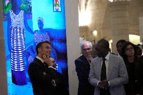 President Macron At Revelation ! Art Contemporain Du Benin Exhibition Opening - Paris