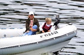 Infanta Margarita Enjoys A Day At Sea With Her Family - Sanxenxo