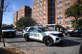 59-year-old Man Fatally Shot Multiple Times In The Head Inside Of An Apartment Building In The Edgemere Section Of Queens New Yo