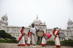 Dancers Perform ''Durgotsab''In West Bengal 2024, Kolkata