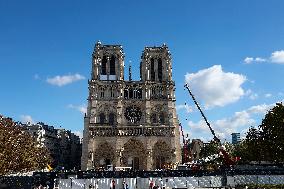 Illustration - Notre Dame De Paris - Paris