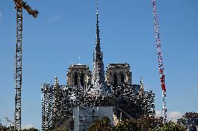 Illustration - Notre Dame De Paris - Paris