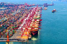 Qingdao Port Container Trade