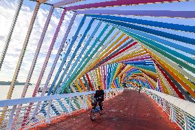 Rainbow Bridge Tour in Qingdao