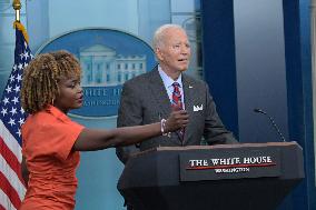 DC: President Biden hold an Economic Situation press briefing