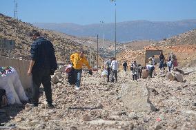 Displaced Lebanon People at the Masnaa Border Crossing