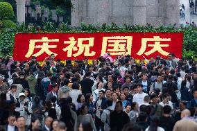 Chongqing Tour During National Day Holiday