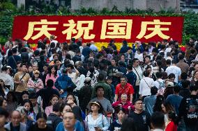 Chongqing Tour During National Day Holiday