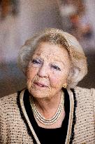 Princess Beatrix At Het Oranjepad - Netherlands