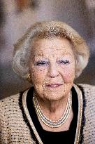 Princess Beatrix At Het Oranjepad - Netherlands