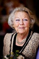 Princess Beatrix At Het Oranjepad - Netherlands