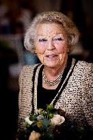 Princess Beatrix At Het Oranjepad - Netherlands