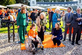 Princess Beatrix At Het Oranjepad - Netherlands