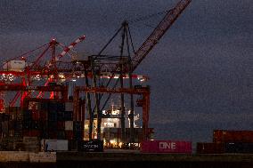 U.S. Port Strike Ends