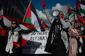 "Freedom For Gaza And Lebanon" Demo In Duesseldorf