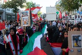 "Freedom For Gaza And Lebanon" Demo In Duesseldorf