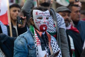 "Freedom For Gaza And Lebanon" Demo In Duesseldorf