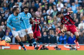 Manchester City FC v Fulham FC - Premier League