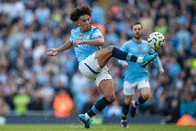 Manchester City FC v Fulham FC - Premier League