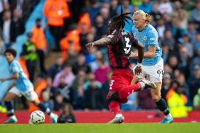 Manchester City FC v Fulham FC - Premier League