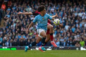 Manchester City FC v Fulham FC - Premier League