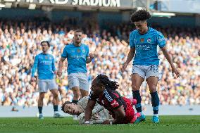 Manchester City FC v Fulham FC - Premier League