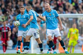 Manchester City FC v Fulham FC - Premier League