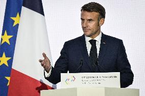 Press conference of Emmanuel Macron at Grand Palais FA