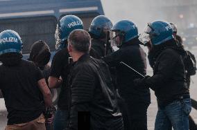 Clashes In Rome During the Pro-Palestine Demonstration