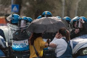 Clashes In Rome During the Pro-Palestine Demonstration