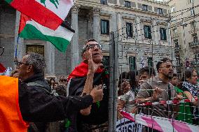 Protest In Madrid Against Israel's Attacks On Gaza And Lebanon