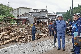 Japan PM visits flood-hit central Japan city