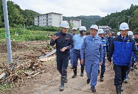 Japan PM visits flood-hit central Japan city