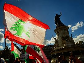 Demonstration In Support Of Lebanon And Palestine - Paris