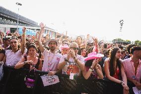 The Audience Of Nicki Minaj Concert In Milan