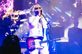 Umberto Tozzi Performs During The L'ultima Notte Rosa The Final Tour In Milan