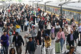 Yantai Station Passenger