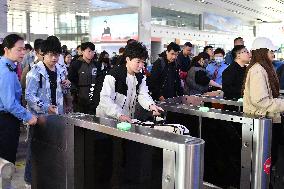 Yantai Station Passenger