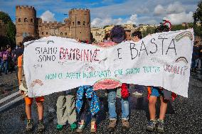 Pro-Palestinian Protest Marks 1st Year Of Gaza War - Rome