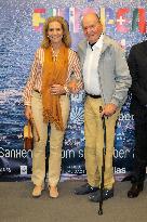 King Juan Carlos and Infanta Elena at the Xacobeo Trophy award ceremony