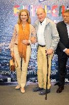 King Juan Carlos and Infanta Elena at the Xacobeo Trophy award ceremony