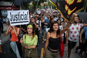 Pro-Palestinian Protest Marks 1st Year Of Gaza War  - Madrid