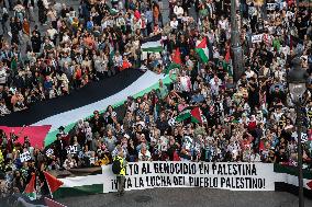 Pro-Palestinian Protest Marks 1st Year Of Gaza War  - Madrid