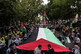 Pro-Palestinian Protest Marks 1st Year Of Gaza War  - Madrid