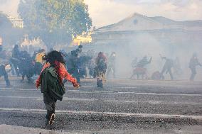 Police Clashes With Protesters At Pro-Palestine March - Rome