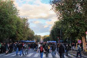 Police Clashes With Protesters At Pro-Palestine March - Rome