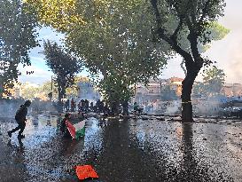 Police Clashes With Protesters At Pro-Palestine March - Rome