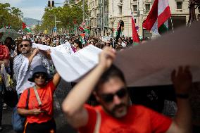 Demonstration In Support Of Palestine And Liban - Madrid