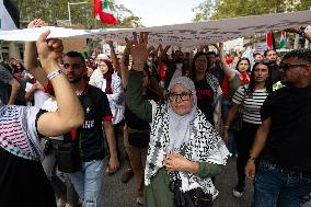 Demonstration In Support Of Palestine And Liban - Madrid